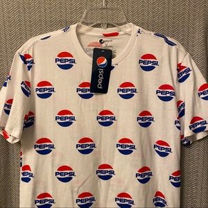 Men’s Pepsi tee shirt. Size medium NWT